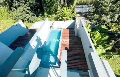 Excelente sobrado para locação no bairro agua verde i cadore imóveis