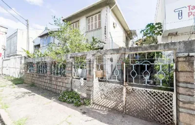 Casa com 3 quartos à venda na Rua Irmão Francisco, Humaitá, Porto Alegre
