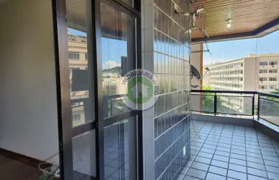 Maravilhoso !!!  apartamento, 116 m2,  2 quartos com varandão, confortável, agradável, claro e muito arejado!!!