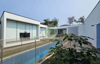 Imperdível casa linear com 3 suítes em condomínio à venda no itanhangá, barra da tijuca