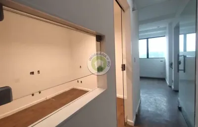 Localização privilegiada no melhor trecho da av. das américas, próximo a condomínios de altíssimo padrão