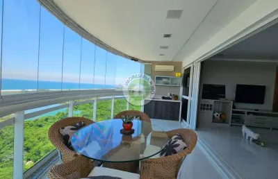 Cobertura de 386 metros com linda vista para o mar!!