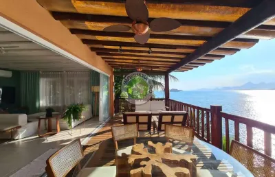 Casa em condomínio fechado com 4 quartos à venda no Centro, Angra dos Reis 