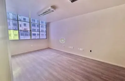 Sala comercial com 3 salas para alugar no Centro, Rio de Janeiro 