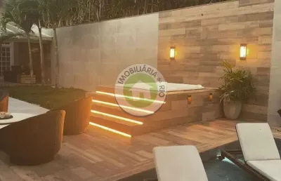 Luxuosa mansão na barra da tijuca em terreno de 1500 m2