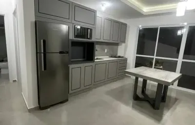 Lindo apartamento a 50 metros da praia dos ingleses.