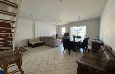 Cobertura com escritura publica, a 50 metros da praia dos ingleses, com 5 quartos, 373 metros quadrados.