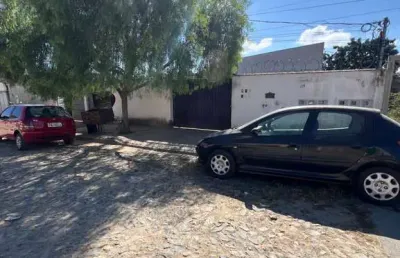 Casa com 2 quartos à venda na rua josé vicente da costa, 179, porto seguro, ribeirão das neves, 55 m2 por r$ 170.000