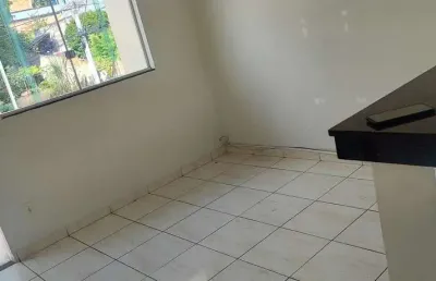Casa com 2 quartos à venda na rua antônio dias quintão, 82, rosana, ribeirão das neves, 47 m2 por r$ 225.000