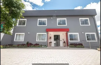 Apartamentos de 1 e 2 dormitórios no beco dos cunhas