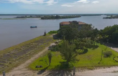Terreno-lote residencial para venda  no bairro centro historico em porto alegre