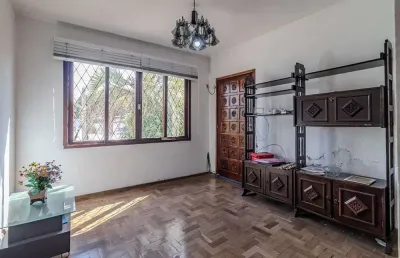 Casa para venda  no bairro passo da areia em porto alegre