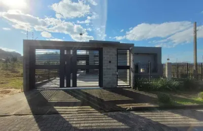 Casa com 3 quartos à venda na Rua Ladislau Jaguezeski, 300, Centro, Parobé