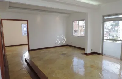 Excelente apartamento de 3 dormitórios no centro de florianópolis