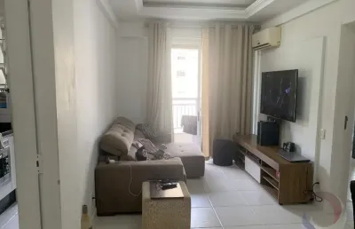 Maravilhoso apartamento de 2 dormitórios no itacorubi