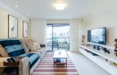 Amplo apartamento de 4 dormitórios no centro de florianópolis