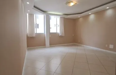 Ótimo apartamento de 3 dormitórios no centro de florianópolis