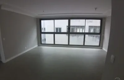 Excelente apartamento com 3 suítes no centro de florianópolis