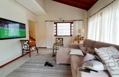 Casa com 4 quartos à venda na Rua Antônio Carlos Ferreira, 000, Agronômica, Florianópolis