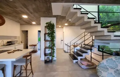 Maravilhosa casas de 3 dormitórios na lagoa da conceição