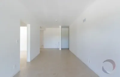 Maravilhoso apartamento de 3 dormitórios no campeche