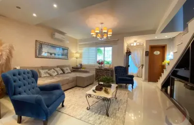 Linda casa residencial de 3 dormitórios no campeche