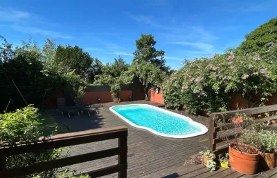 Linda casa residencial de 5 dormitórios no campeche