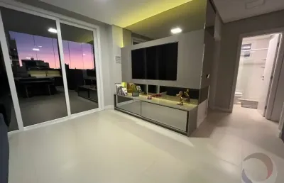 Lindo apartamento de 2 dormitórios no centro de florianópolis