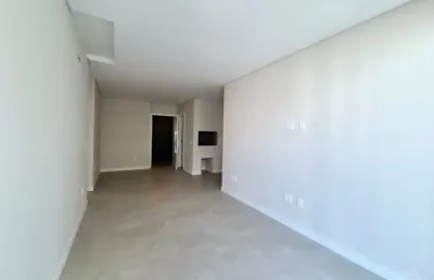 Maravilhoso apartamento de 2 suítes no centro de florianópolis