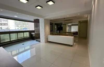 Ótimo apartamento de 3 dormitórios no centro de florianópolis