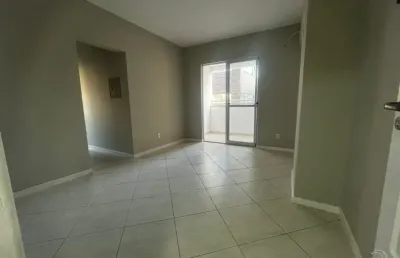 Maravilhoso apartamento de 3 dormitórios no centro de florianópolis