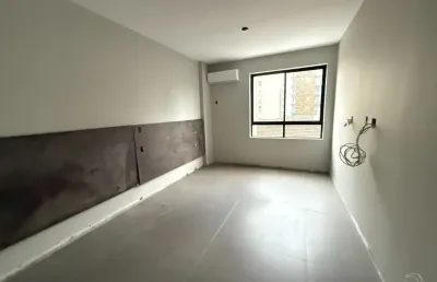 Ótimo apartamento de 1 dormitório no centro de florianópolis