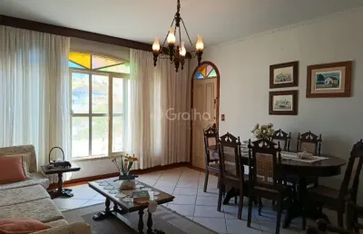 Casa residencial de 140m² com 3 quartos na trindade