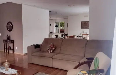 Casa de alto padrão com 3 suítes na lagoa da conceição, florianópolis