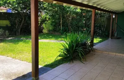 Maravilhosa casa residencial de 230m² com 6 dormitórios no rio tavares