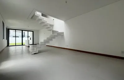 Maravilhosa casa residencial de 3 quartos no bairro campeche
