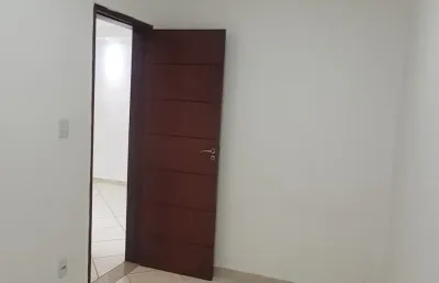 Apartamento com 2 quartos para alugar na Rua Direta do Ypiranga, 689, Vila Canária, Salvador