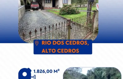 Chácara / sítio com 3 quartos à venda na Rua Doutor Jorge Lacerda, Alto Cedros, Rio dos Cedros