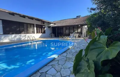 Casa exclusiva com 4 dormitórios, 315 m² - venda por r$ 3.300.000 ou aluguel por r$ 13.000/mês - américa - joinville/sc