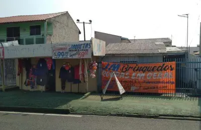 Loja e casas nos fundos no bairro cachoeira em araucária