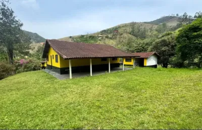 Sítio com 10 hectares, são francisco xavier, s j campos, sp.