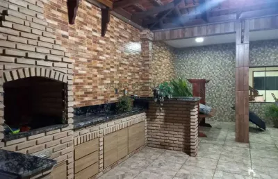 Casa com 3 quartos à venda no Olivença, Ilhéus 
