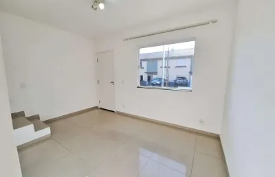 Casa em condomínio fechado com 2 quartos para alugar na avenida nossa senhora de lourdes, 143, capela, vinhedo, 74 m2 por r$ 2.500