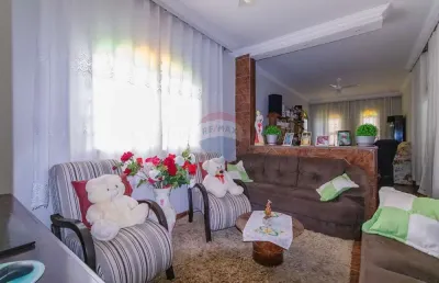 Casa com 5 quartos à venda no Amizade, Araçatuba 