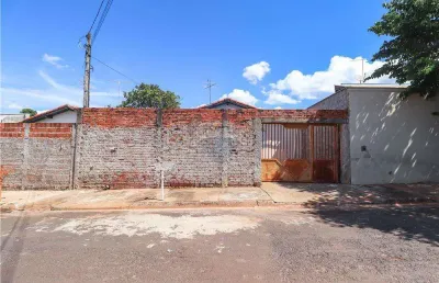 Casa com 2 quartos à venda no Petit-Trianon, Araçatuba 