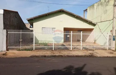 Casa com 4 quartos para alugar no TV, Araçatuba 