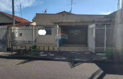 Casa com 3 quartos para alugar no Novo Paraíso, Araçatuba 