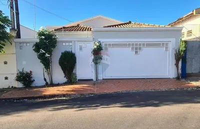 Casa com 4 quartos para alugar no Monterrey, Araçatuba 