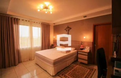 Casa com 3 dormitórios à venda, 217 m² por r$ 650.000,00 - jardim independência - apucarana/pr