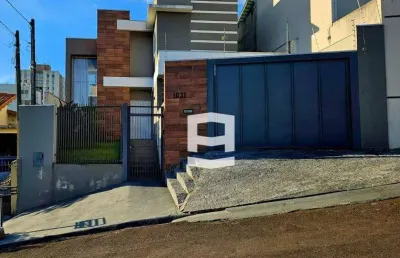 Casa com 3 dormitórios à venda, 199 m² por r$ 980.000,00 - centro - apucarana/pr
